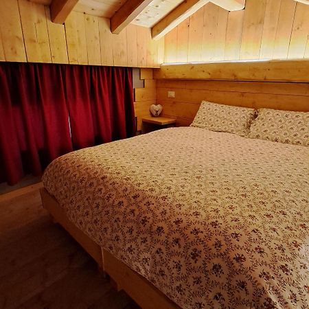Lamon B&B Val Maschi الغرفة الصورة